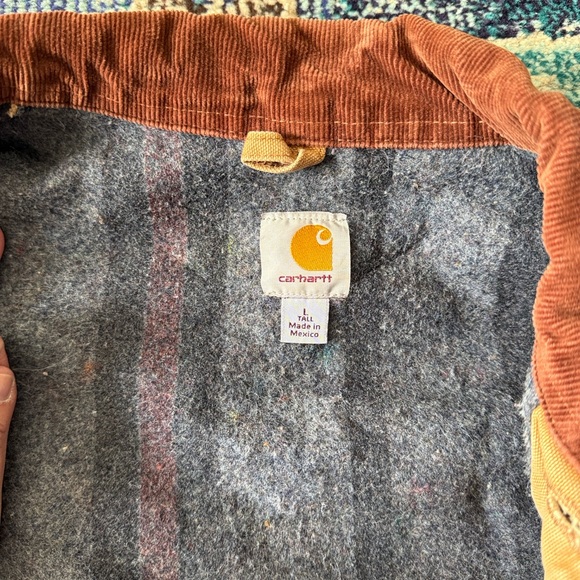 Carhartt Tan Jacket with Brown Corduroy Collar - Picture 4 of 8